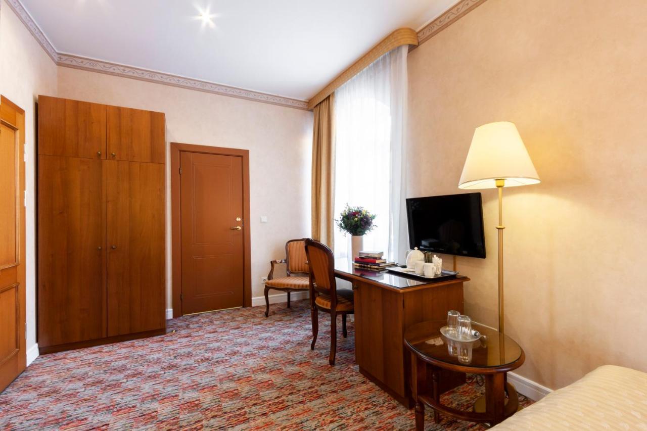 Story Inn Self Check-In Hotel VNO Buitenkant foto